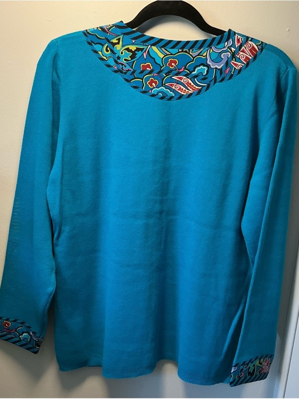 Koos silk and cotton blue boho artsy button sweater size medium - Picture 3 of 10